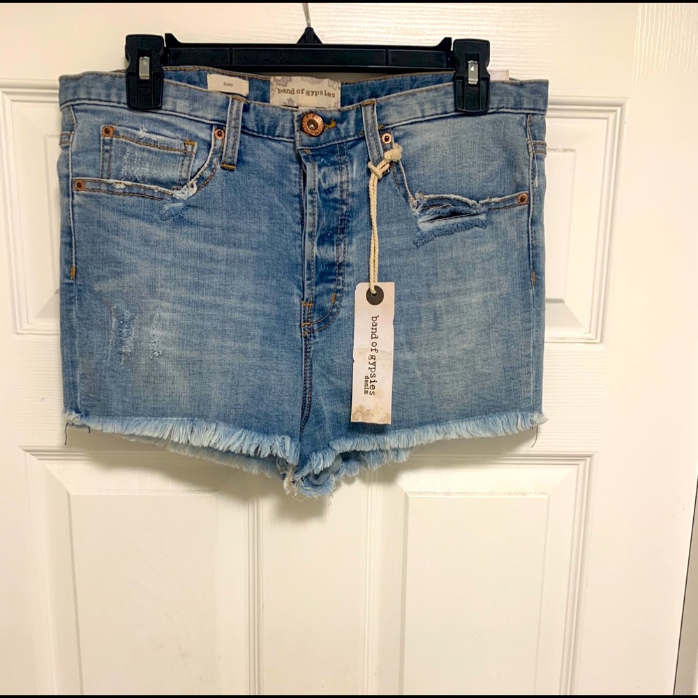 Band of Gypsies Buttonfly Faded Denim Shorts-29
